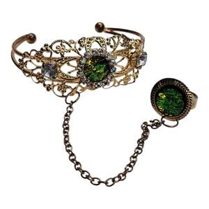 Vintage Green Foil Art Glass Filigree Slave Bracelet Ring Hand Chain Gold Tone